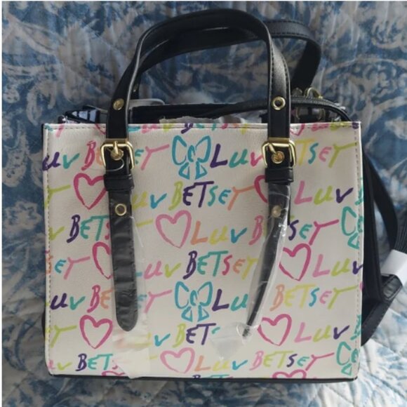 NEW Betsey Johnson SIGNATURE RAINBOW MED SATCHEL - Picture 5 of 8
